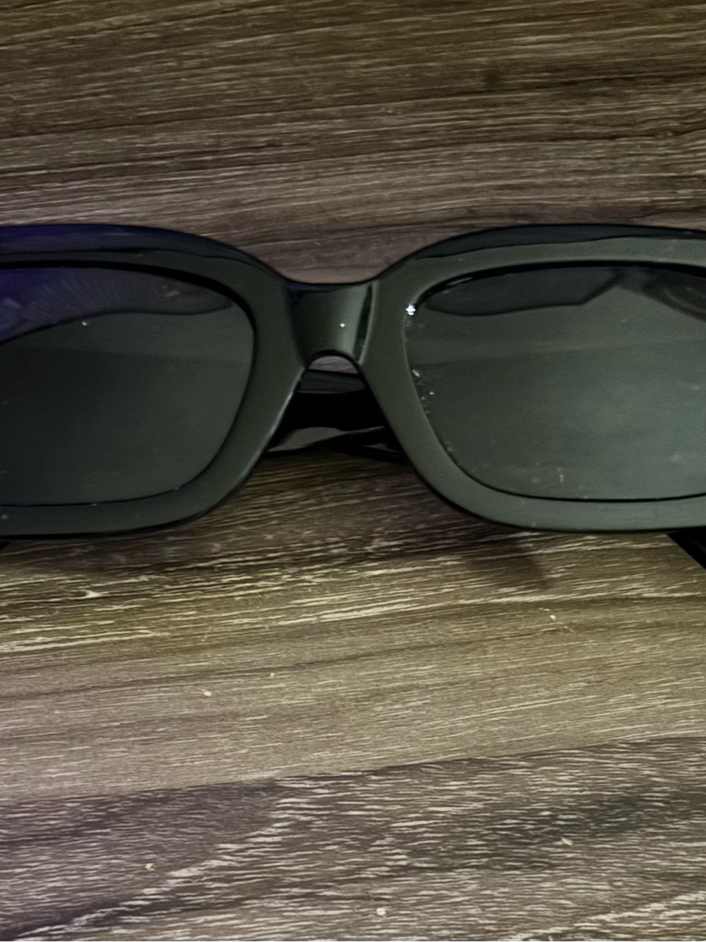 Black Rectangular Women's Sunglasses - Sleek Everyday Shades